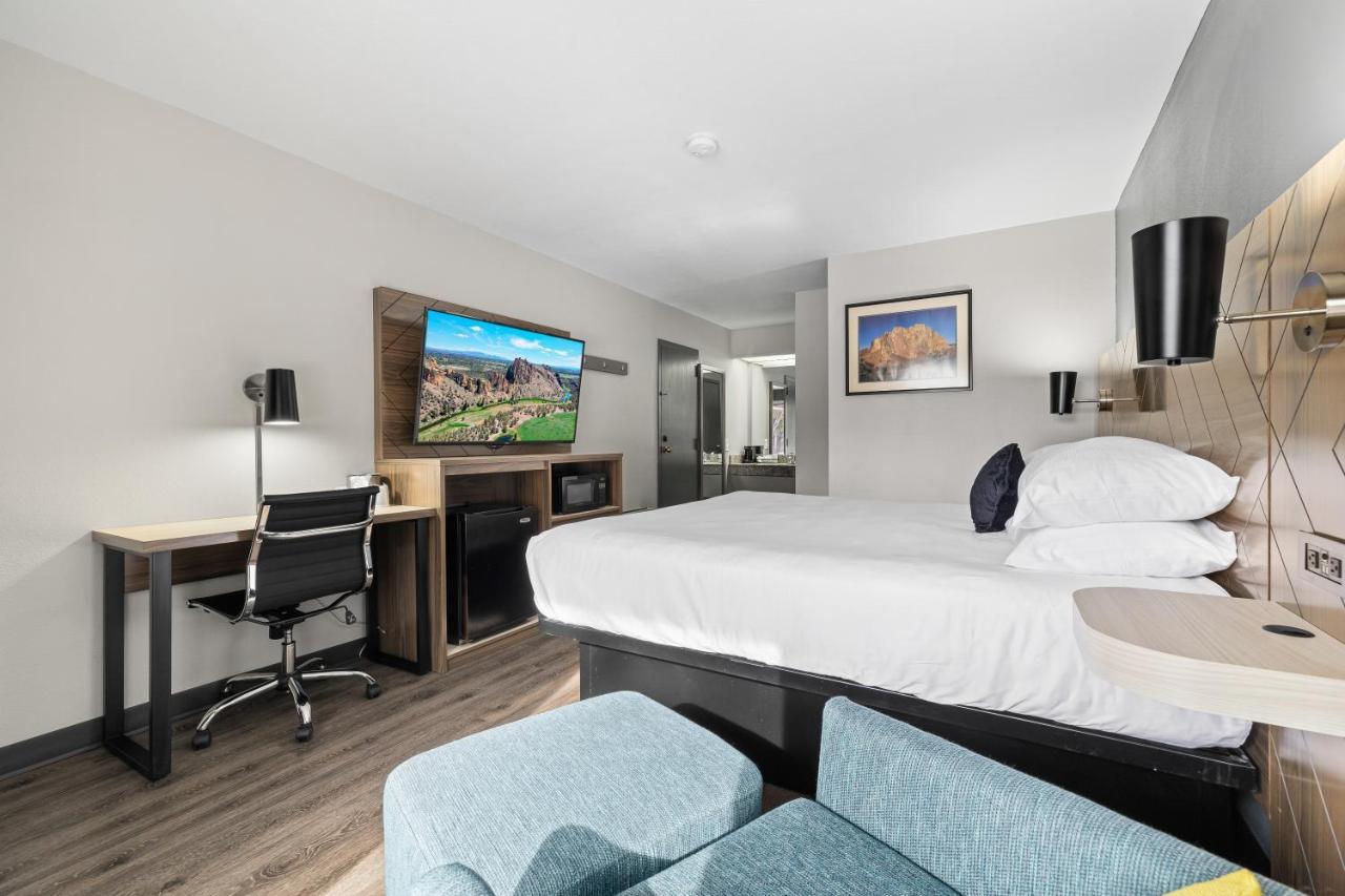 Red Lion Inn & Suites Deschutes River - Bend Zewnętrze zdjęcie
