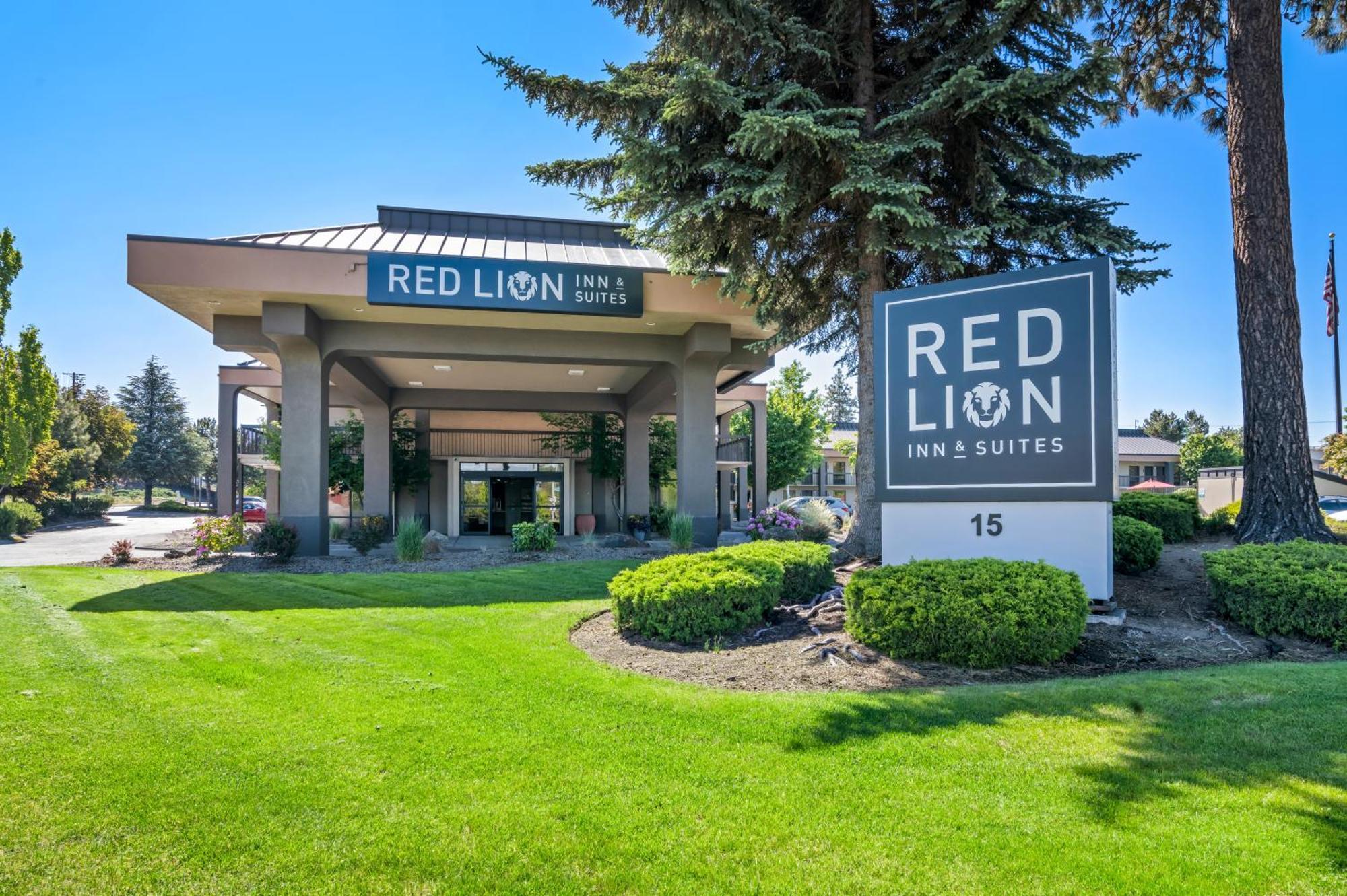 Red Lion Inn & Suites Deschutes River - Bend Zewnętrze zdjęcie