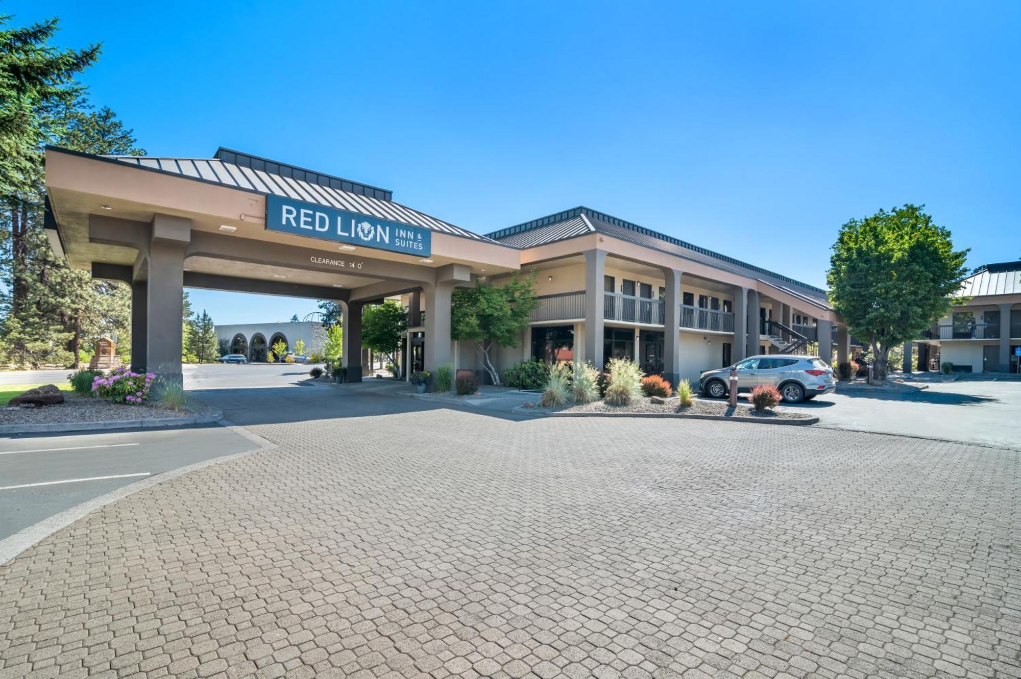 Red Lion Inn & Suites Deschutes River - Bend Zewnętrze zdjęcie