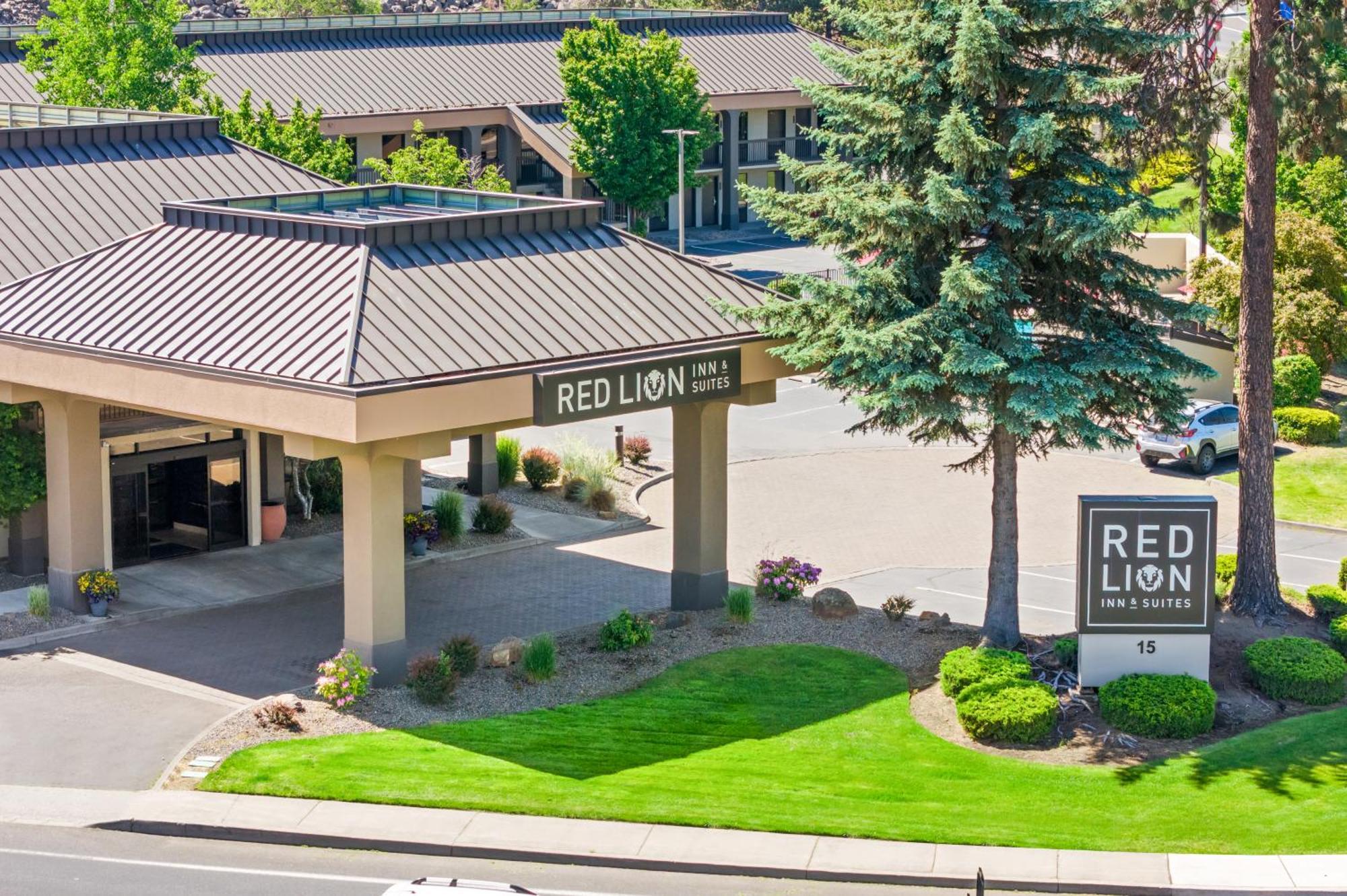 Red Lion Inn & Suites Deschutes River - Bend Zewnętrze zdjęcie