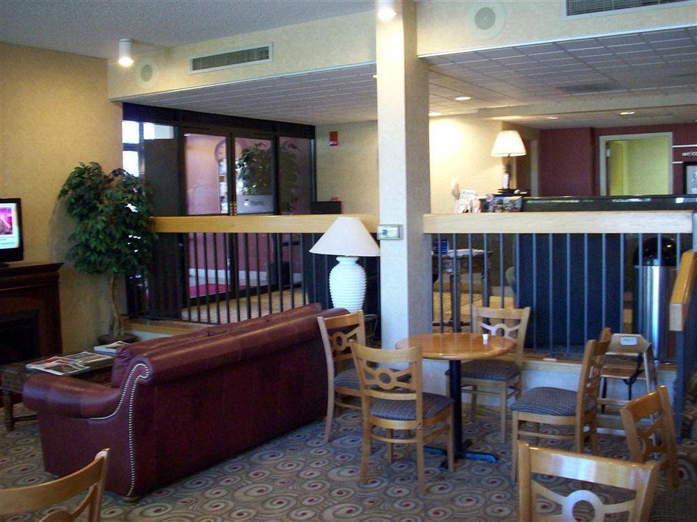 Red Lion Inn & Suites Deschutes River - Bend Zewnętrze zdjęcie